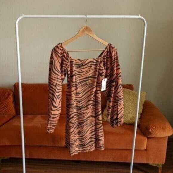 Billabong Desert Clay Tiger Feeling Flirty Dress - Picture 3 of 11